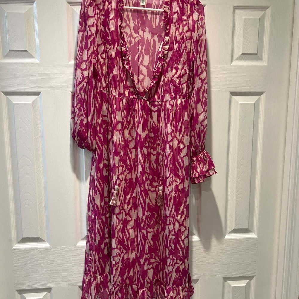 Pink and White Dress - Picture 3 of 6